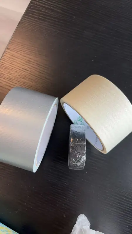 Általánosan használt öntapadó anyagok és tulajdonságaik